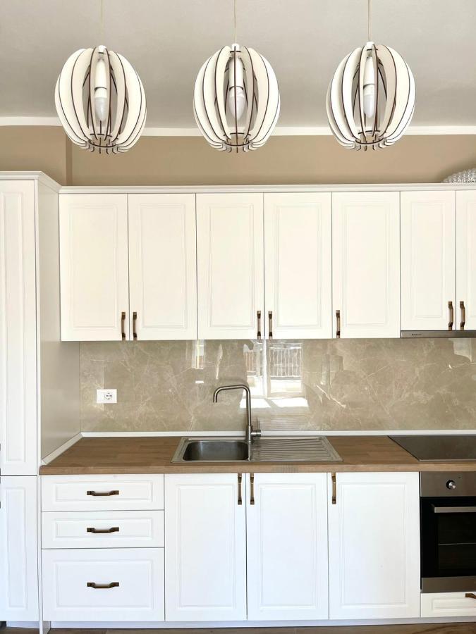 Twentysix Apartment Shkoder Luaran gambar